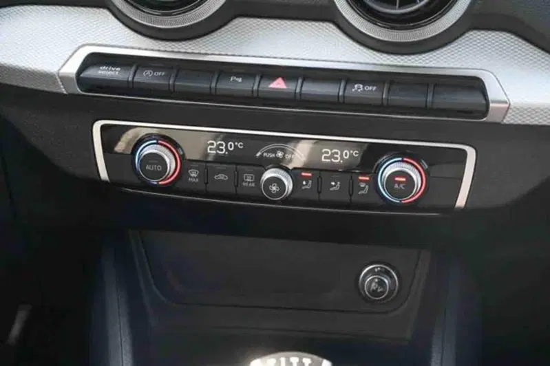 Audi Q2 usata a Torino (19)