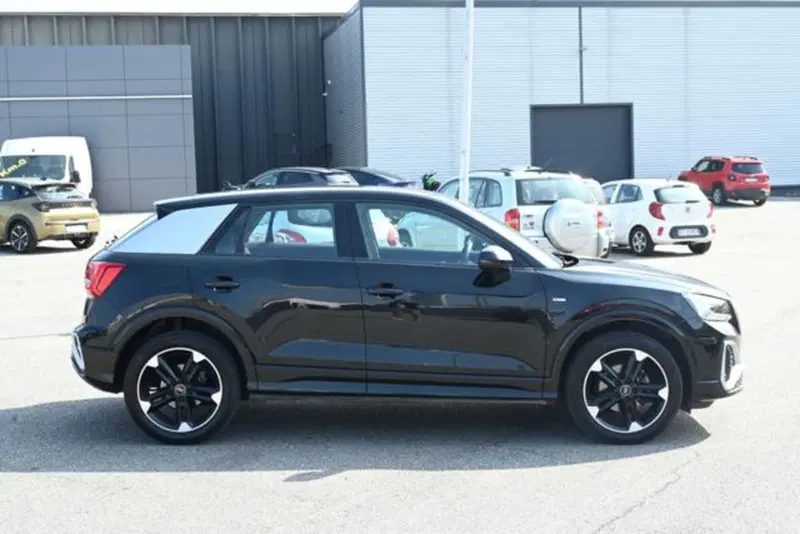 Audi Q2 usata a Torino (4)