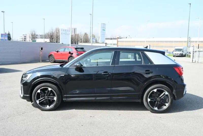 Audi Q2 usata a Torino (8)