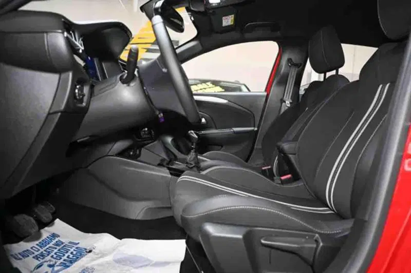 Opel Corsa usata a Torino (12)