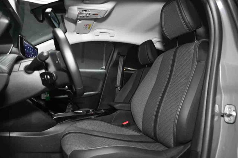 Peugeot 208 usata a Torino (12)