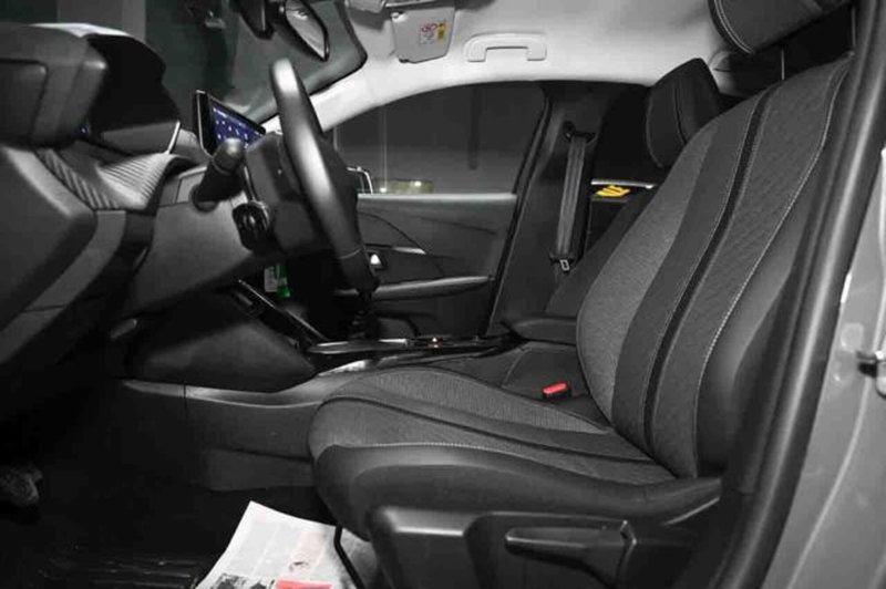 Peugeot 208 usata a Torino (13)