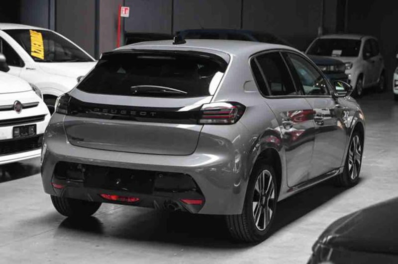 Peugeot 208 usata a Torino (5)