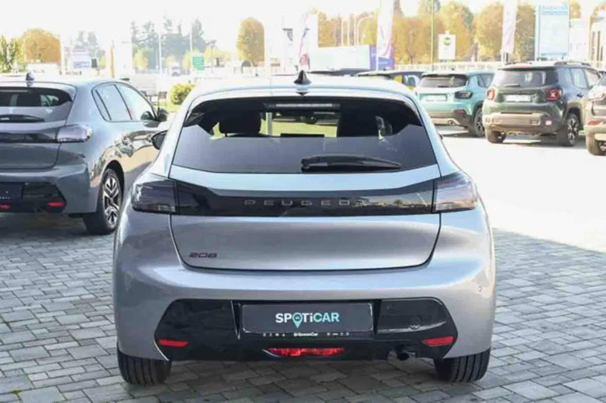 Peugeot 208 usata a Torino (6)