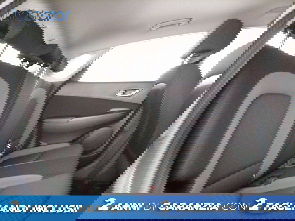 Hyundai Kona usata a Roma (8)