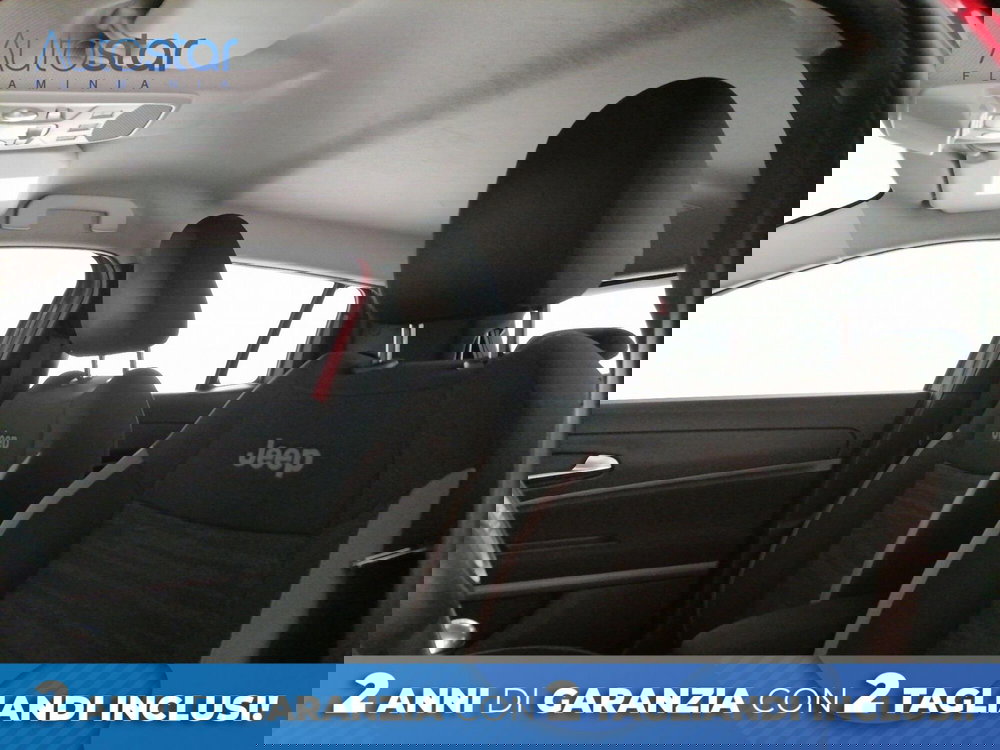 Jeep Avenger usata a Roma (12)