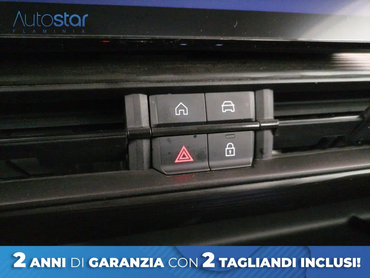 Jeep Avenger usata a Roma (19)