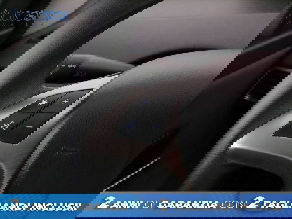 Lancia Ypsilon usata a Roma (19)