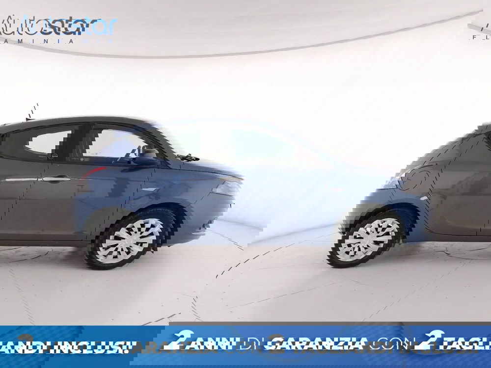 Lancia Ypsilon usata a Roma (3)