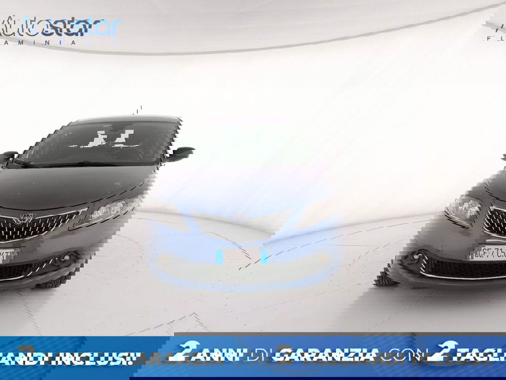 Lancia Ypsilon usata a Roma (5)