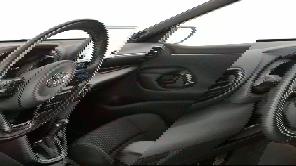 Toyota Yaris usata a Roma (11)