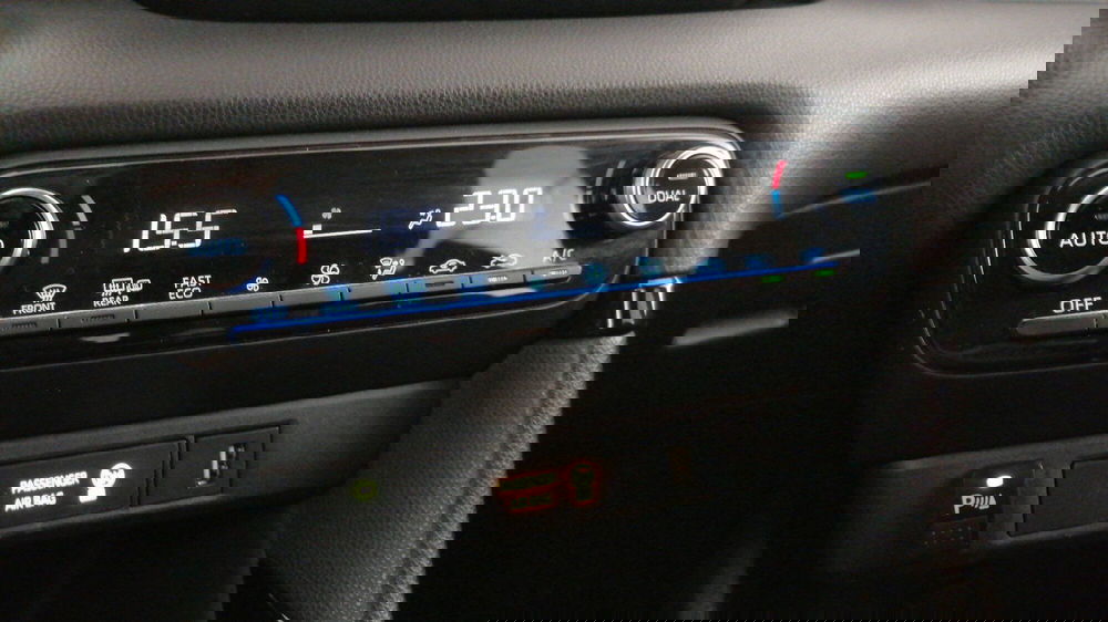 Toyota Yaris usata a Roma (14)