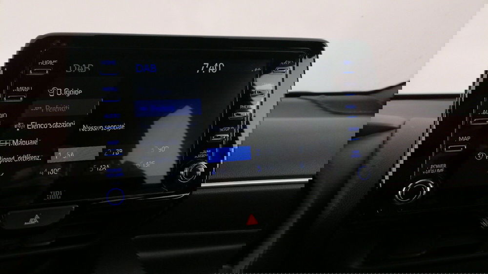 Toyota Yaris usata a Roma (16)