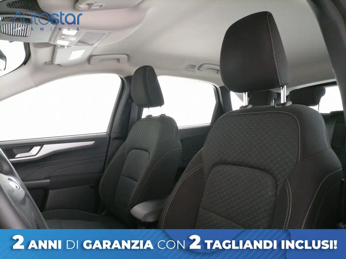 Ford Kuga usata a Roma (12)