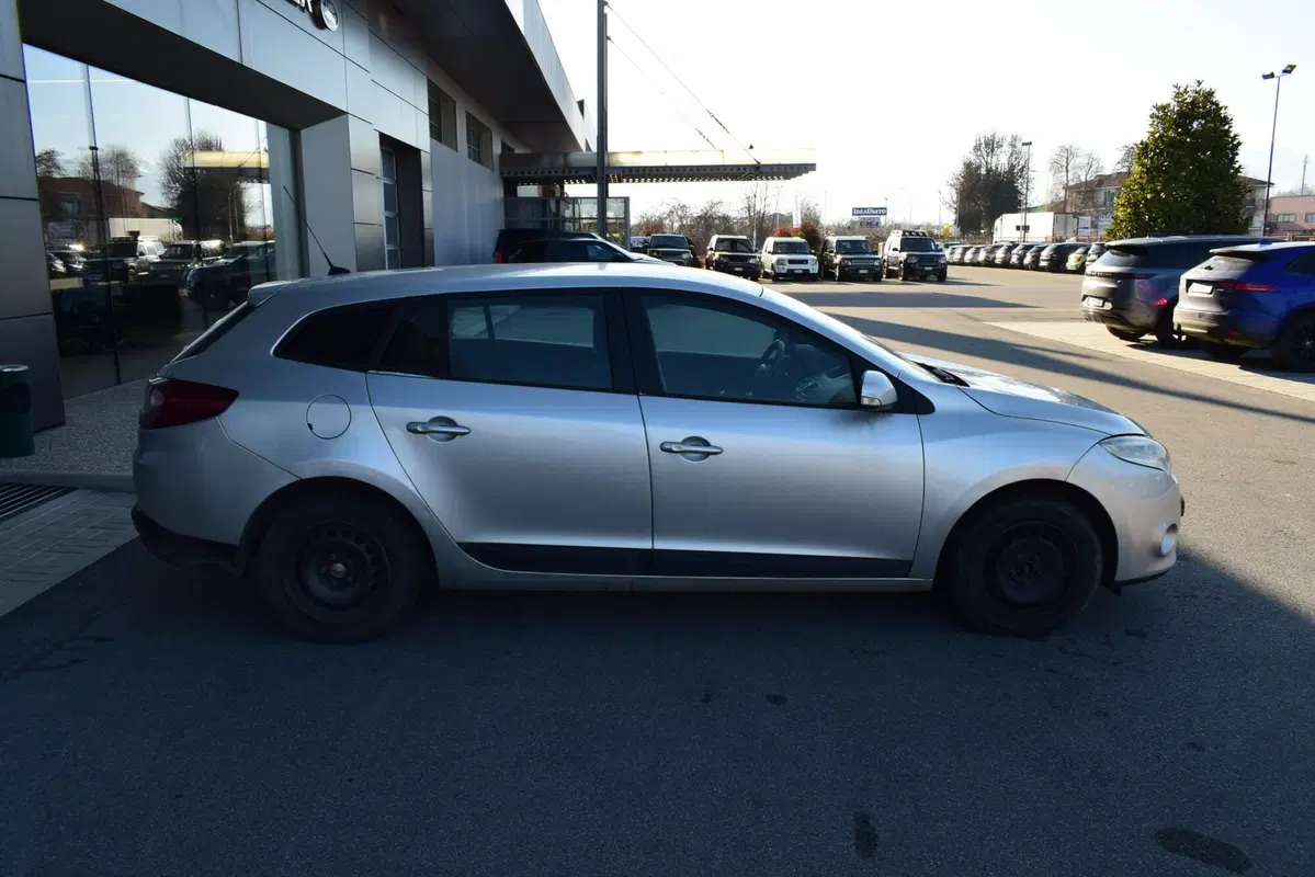 Renault Mégane SporTour usata a Cuneo (5)
