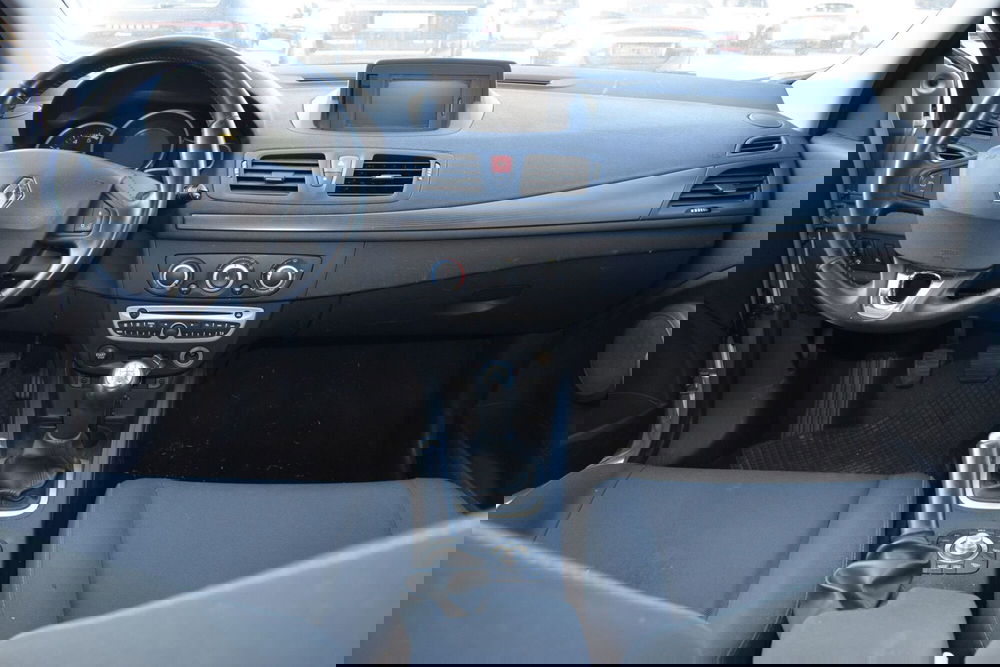 Renault Mégane SporTour usata a Cuneo (9)