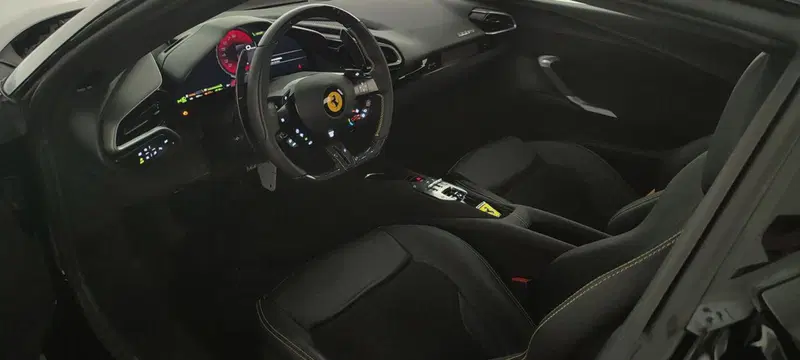 Ferrari 296 Coupé usata a Perugia (11)