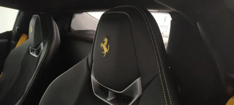 Ferrari 296 Coupé usata a Perugia (13)