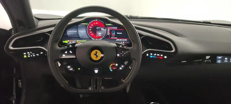 Ferrari 296 Coupé usata a Perugia (14)