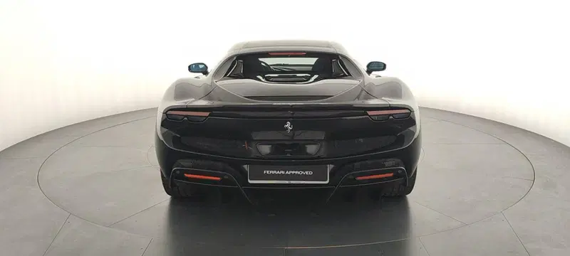 Ferrari 296 Coupé usata a Perugia (7)
