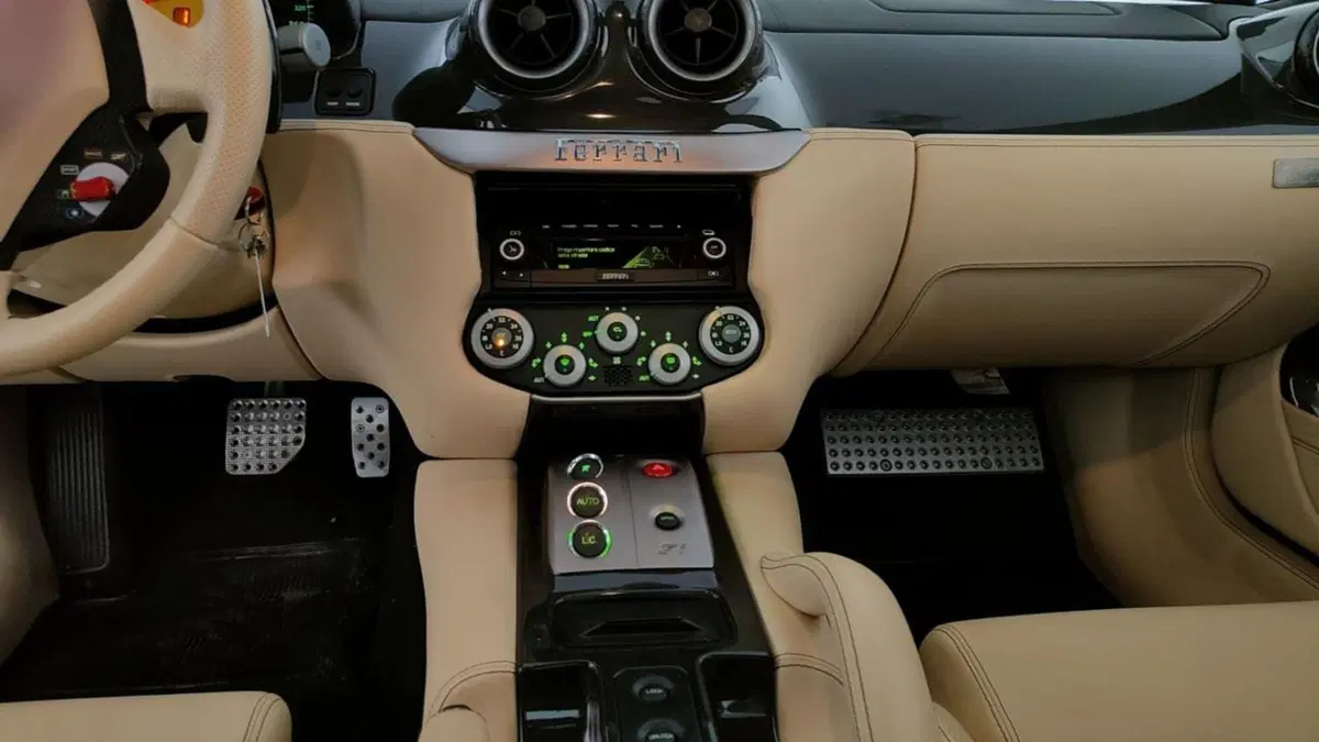 Ferrari 599 Coupé usata a Perugia (15)