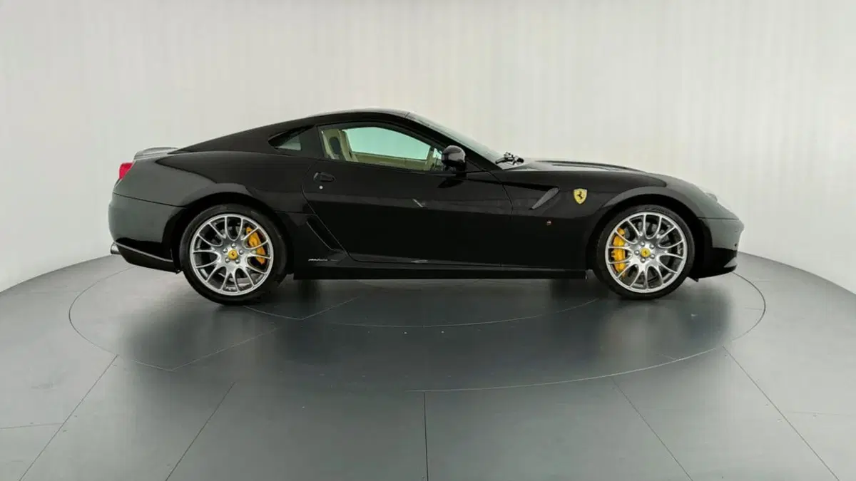 Ferrari 599 Coupé usata a Perugia (5)