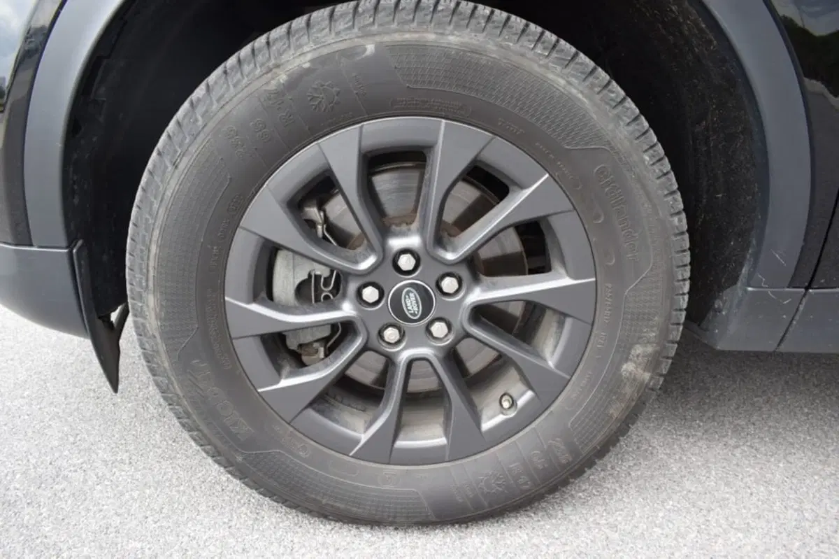 Land Rover Discovery Sport usata a Cuneo (11)