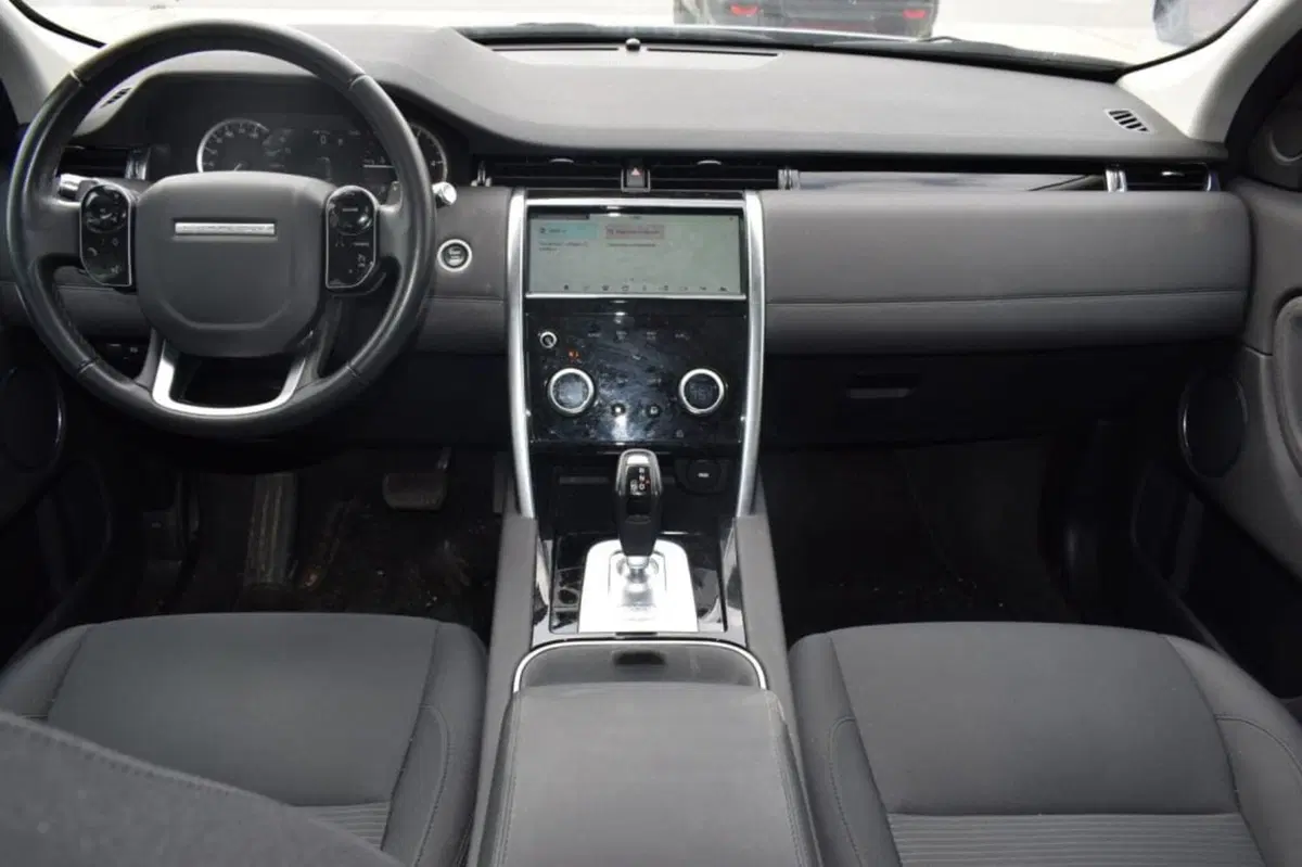 Land Rover Discovery Sport usata a Cuneo (13)
