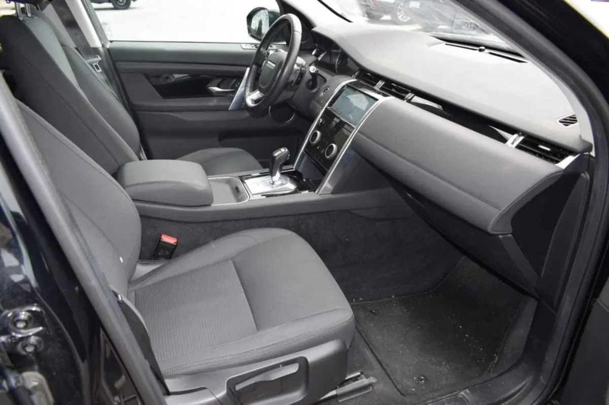 Land Rover Discovery Sport usata a Cuneo (16)