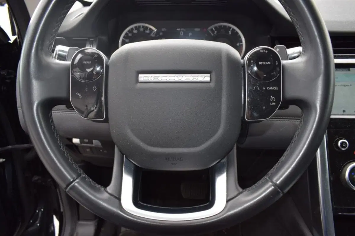 Land Rover Discovery Sport usata a Cuneo (18)