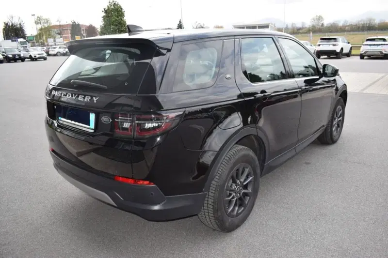 Land Rover Discovery Sport usata a Cuneo (9)