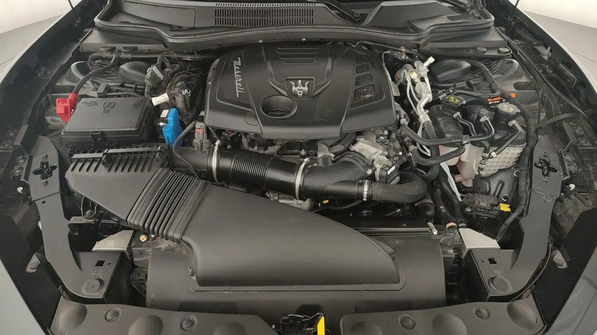 Maserati Ghibli usata a Perugia (10)
