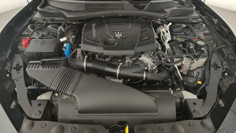 Maserati Ghibli usata a Perugia (10)