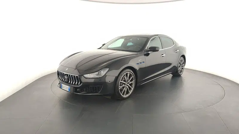 Maserati Ghibli usata a Perugia (2)