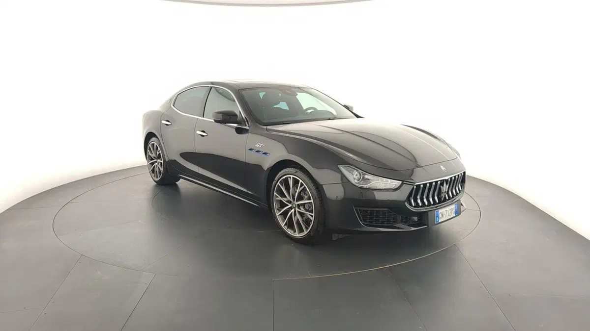 Maserati Ghibli usata a Perugia (4)
