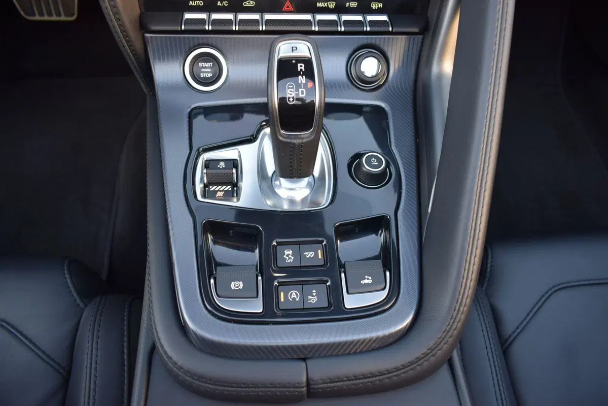 Jaguar F-Type Cabrio usata a Cuneo (14)
