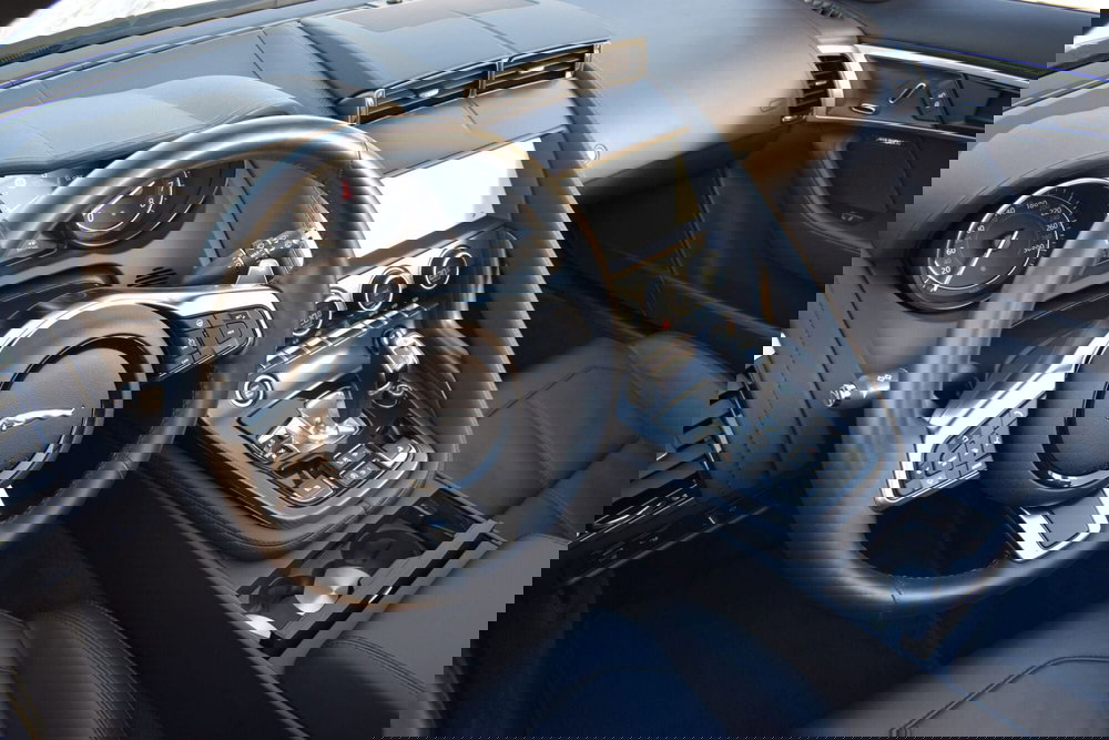 Jaguar F-Type Cabrio usata a Cuneo (18)