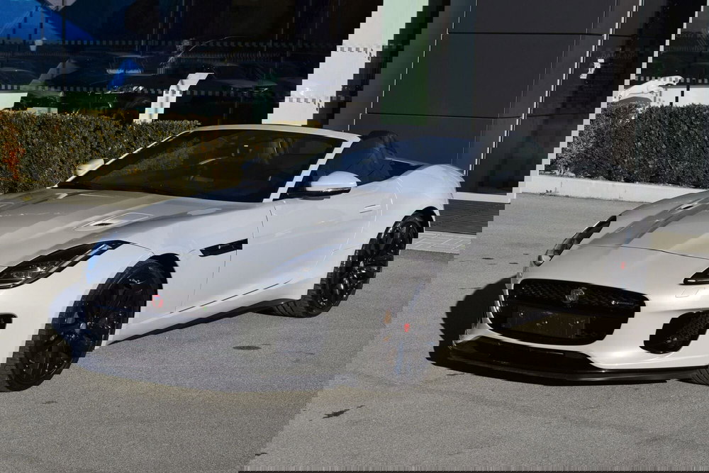 Jaguar F-Type Cabrio usata a Cuneo (19)