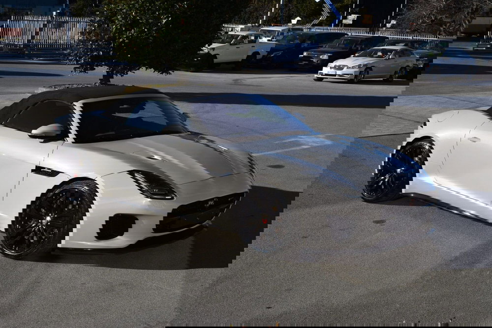 Jaguar F-Type Cabrio usata a Cuneo (3)