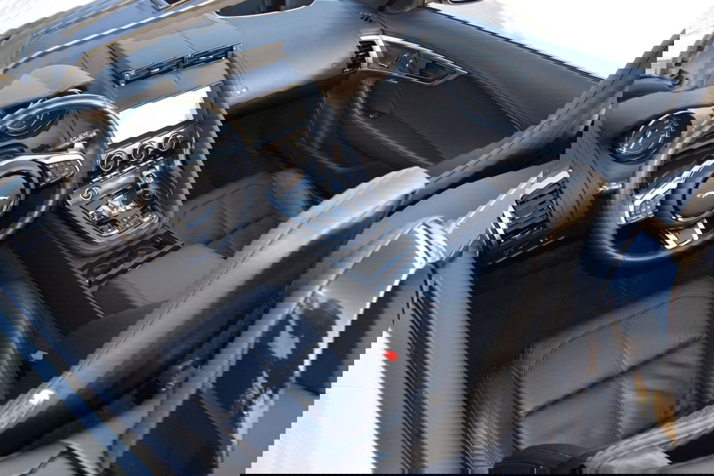 Jaguar F-Type Cabrio usata a Cuneo (9)