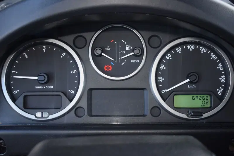 Land Rover Defender usata a Cuneo (10)