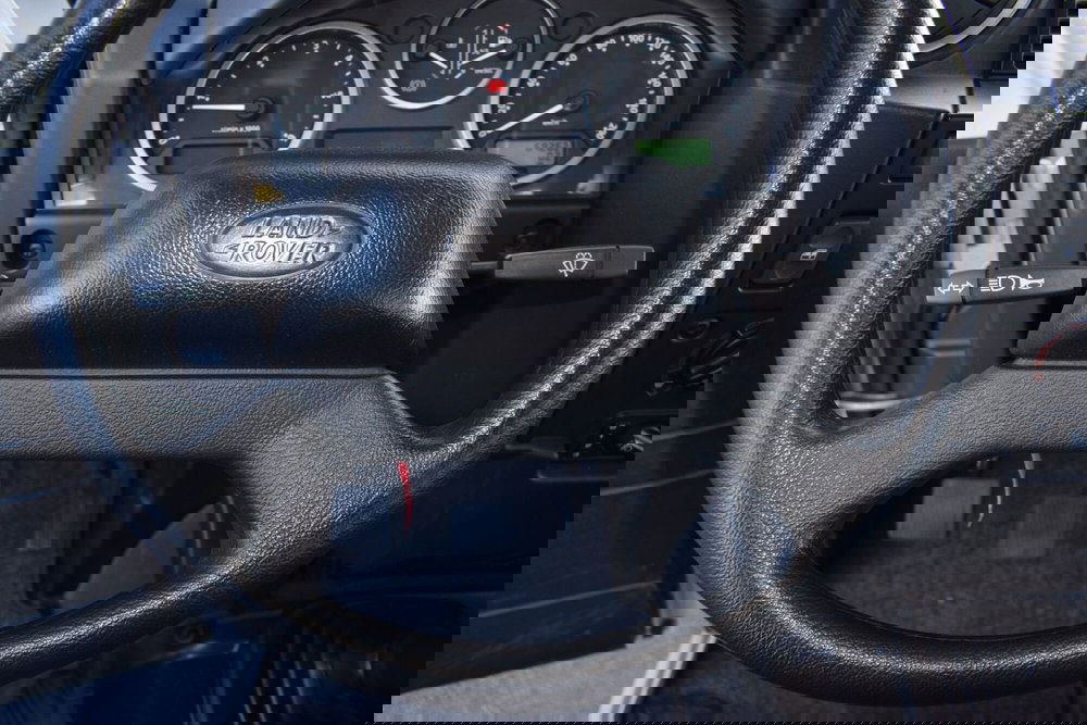 Land Rover Defender usata a Cuneo (11)