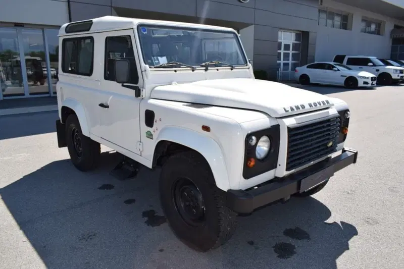 Land Rover Defender usata a Cuneo (3)