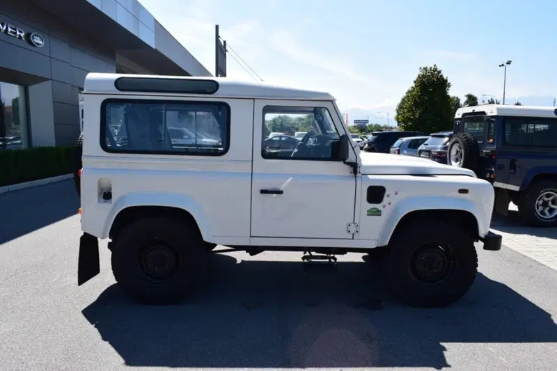 Land Rover Defender usata a Cuneo (6)