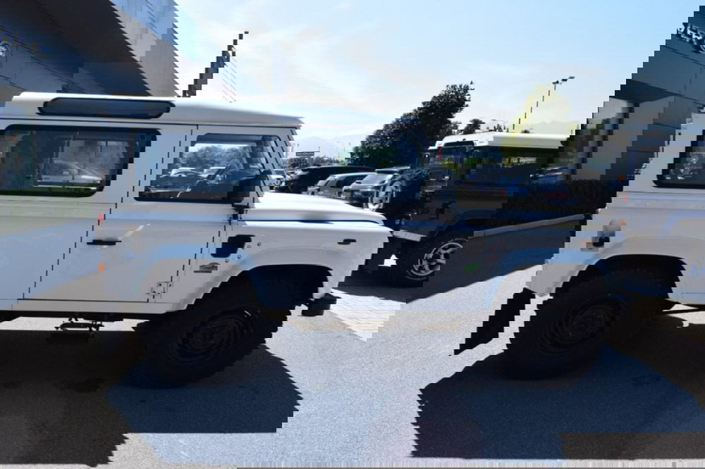 Land Rover Defender usata a Cuneo (6)