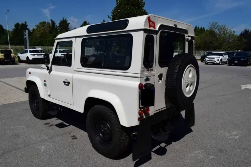 Land Rover Defender usata a Cuneo (7)