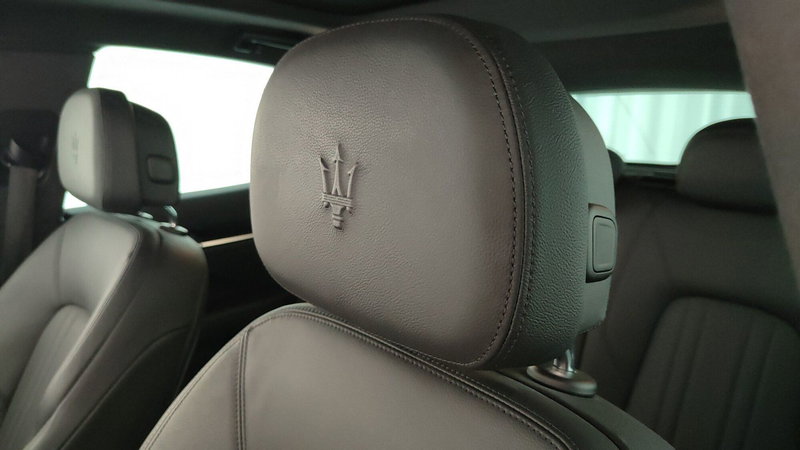 Maserati Levante usata a Perugia (13)
