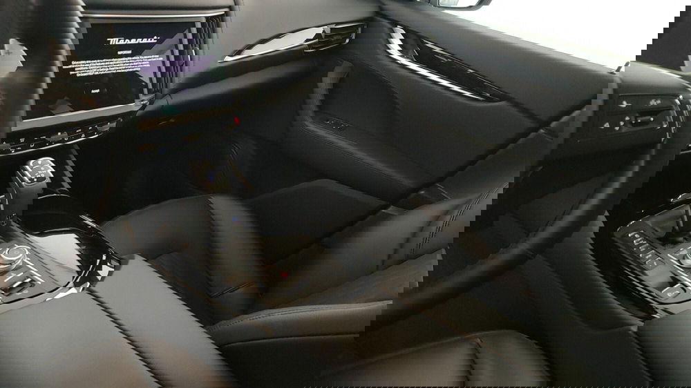 Maserati Levante usata a Perugia (15)