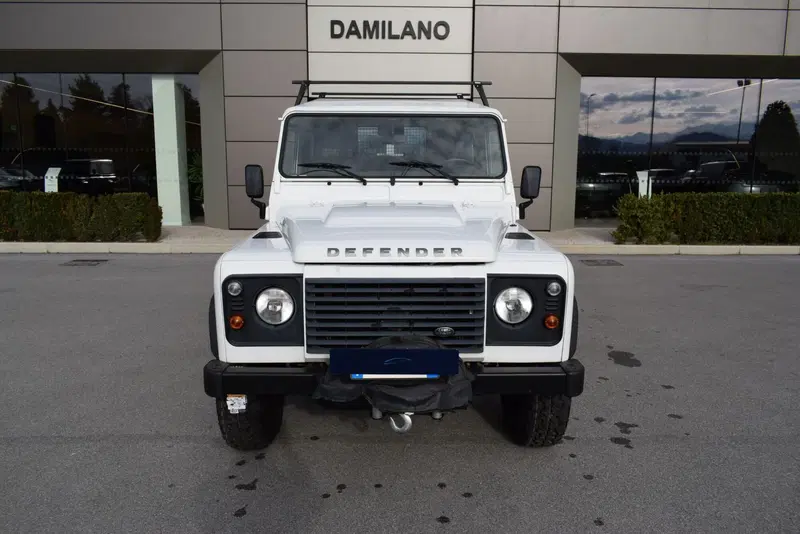Land Rover Defender usata a Cuneo (2)