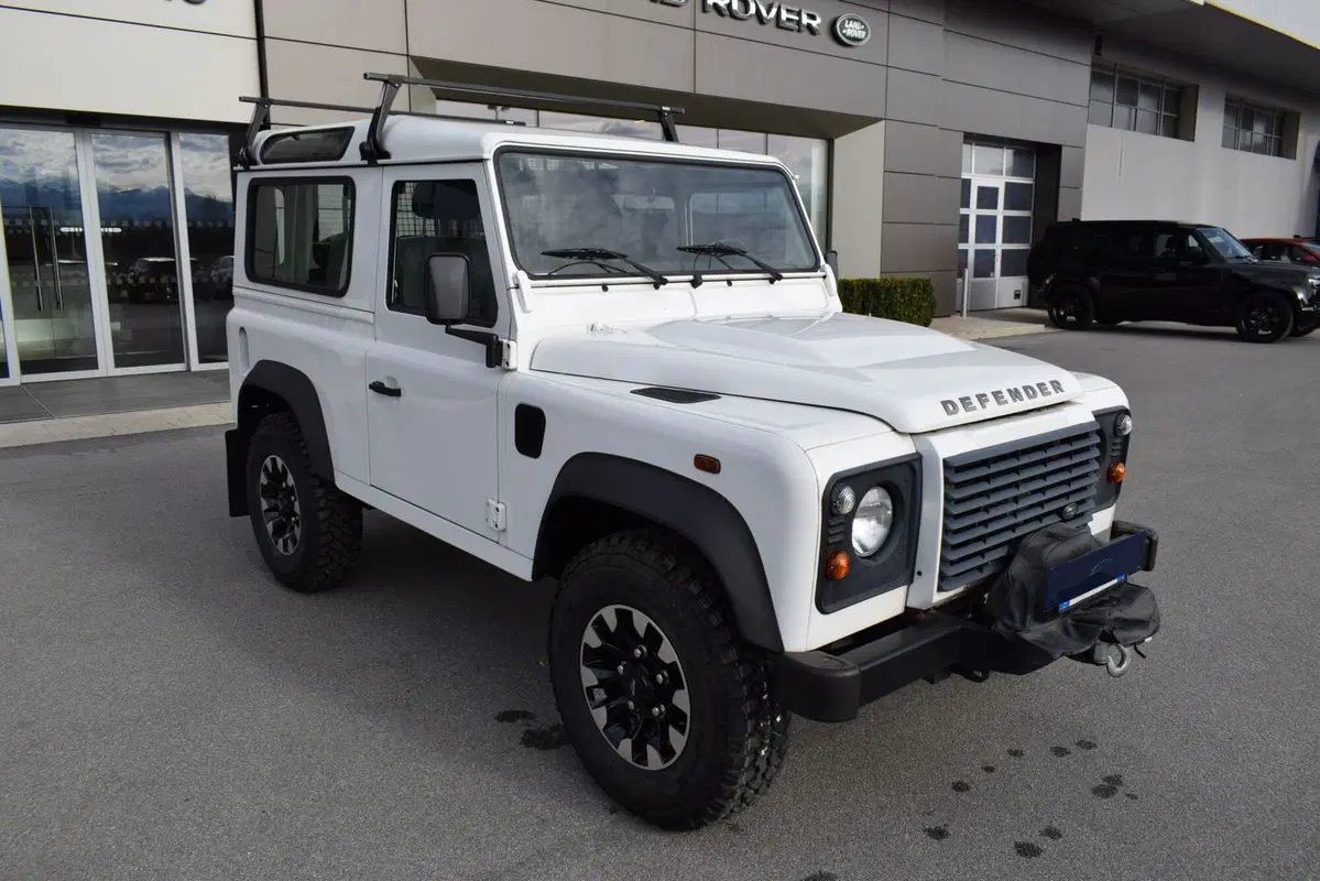 Land Rover Defender usata a Cuneo (3)